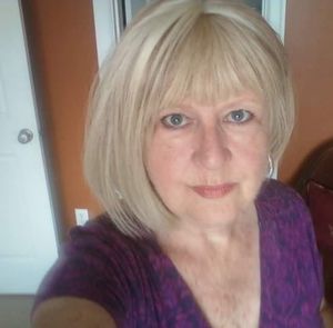 Meet your Posher, Sandi